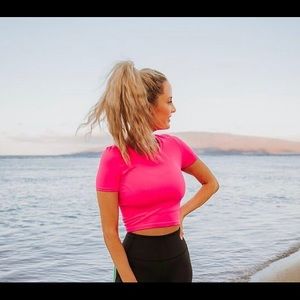 IVL collective hot pink ribbed crop NWT